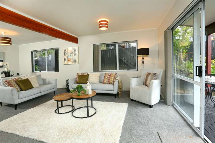 2/37 Rhinevale Close Henderson_16