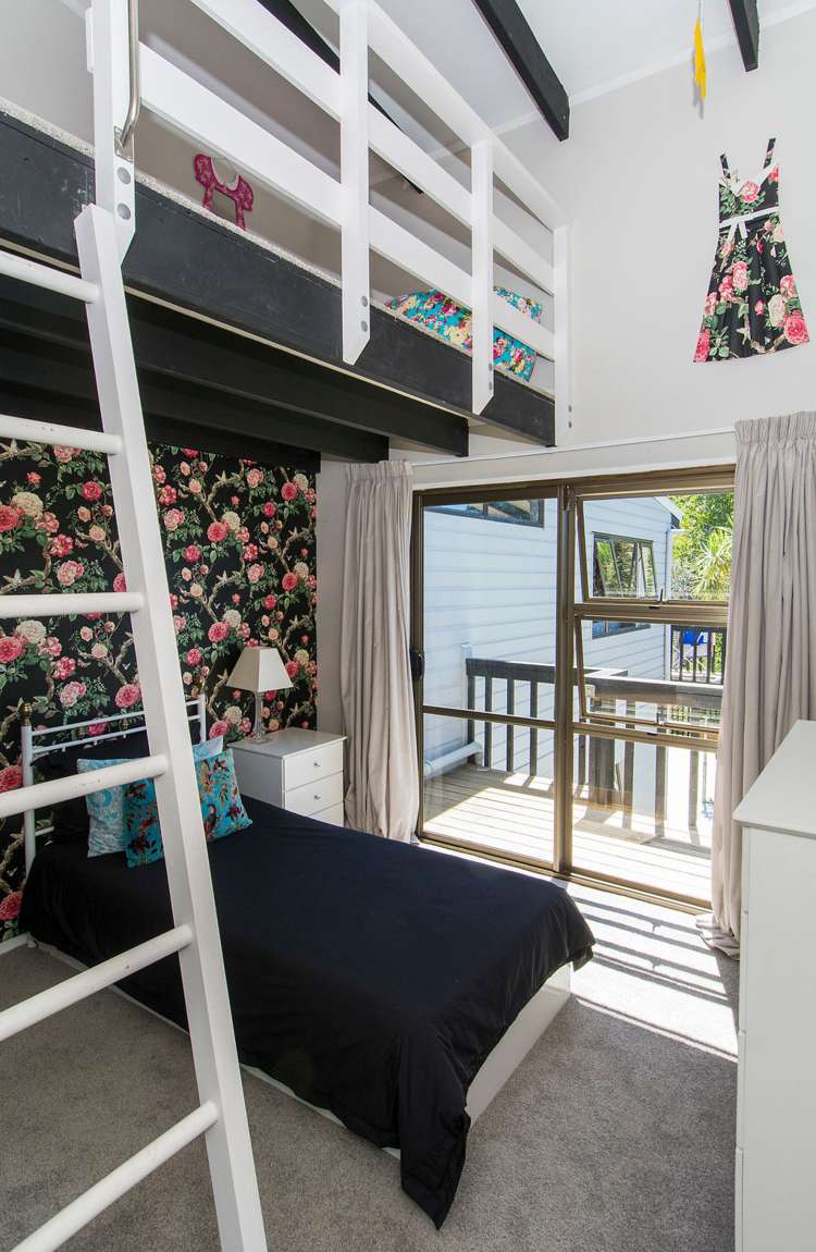 68a Beach Road Mellons Bay_15