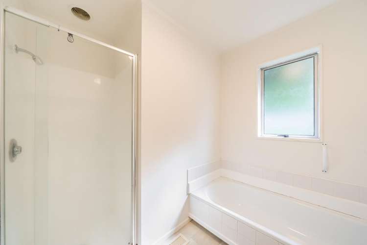  38 Enfield Street Wainuiomata_12