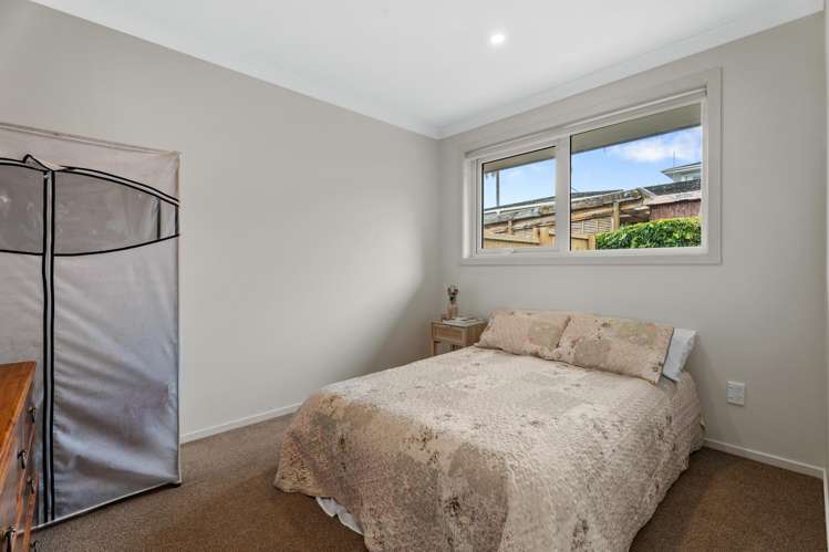 2/36 Gowing Drive Meadowbank_7