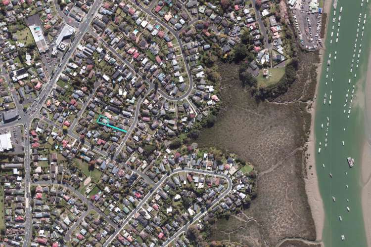 10 Merchant Avenue Te Atatu South_16