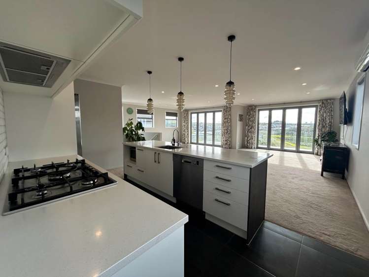 11 Bounty Road Long Bay_4