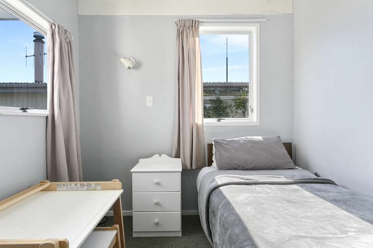 6 Regents Grove Richmond Heights_13