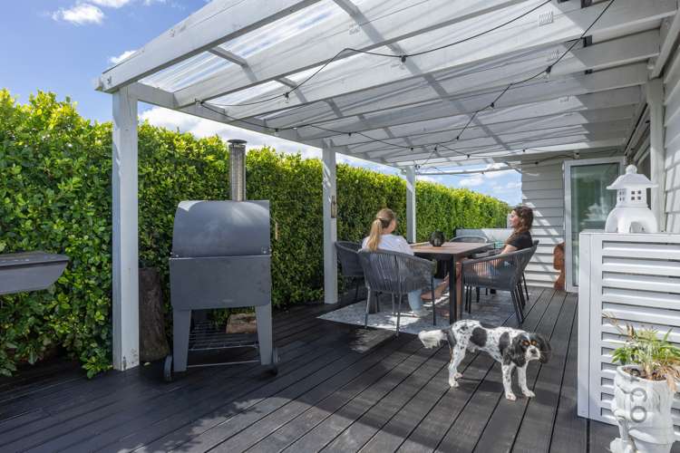 77a Pohutukawa Parade Riverhead_21