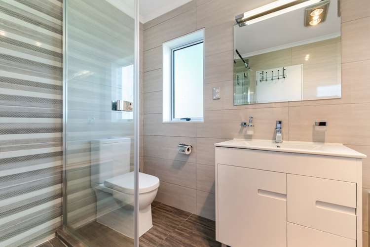 7 Peerless Avenue Takanini_12