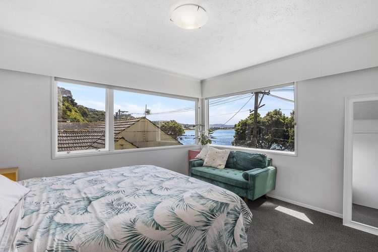 318 Queens Drive Lyall Bay_8