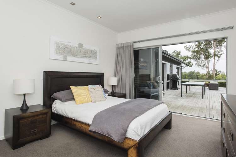 2 Charteris Rise Riverdale_11