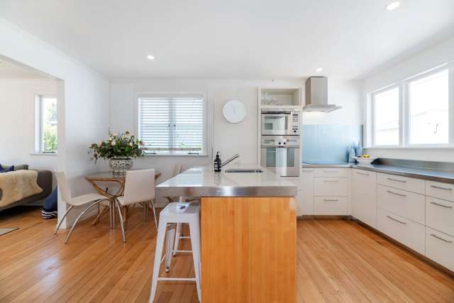 1/22 Seine Road Forrest Hill_4