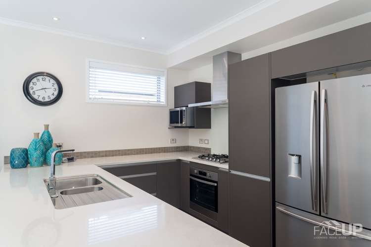 6 Liquidambar Drive Hobsonville_9