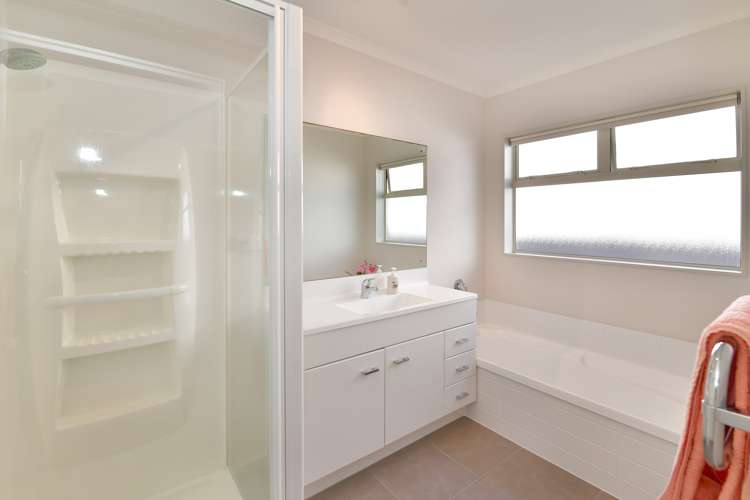 25 Pine Road Orewa_17