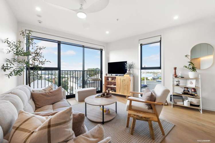 306/2 Finch Street_0