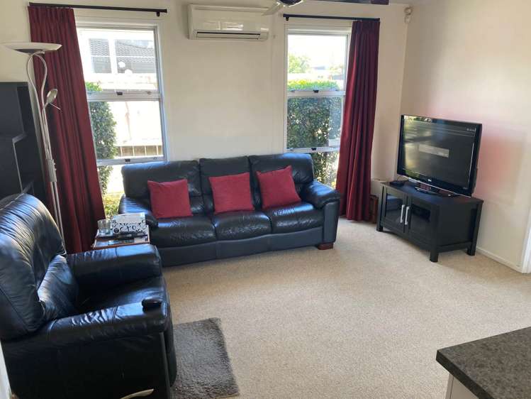 2/159 Russell Road Manurewa_5