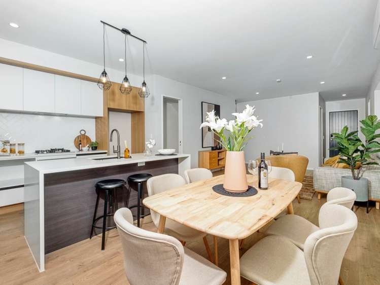 3/10b Huka Road Birkenhead_33