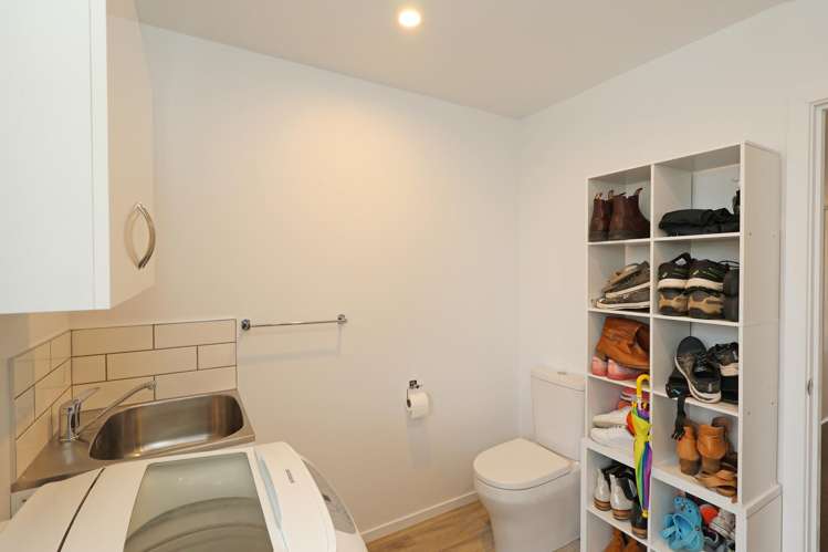 51 Queen Street Winton_18