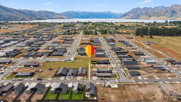 81 Burdon Loop Lake Hawea_16