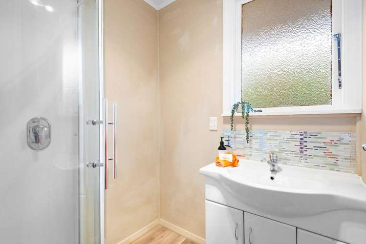 44 Turnbull Street Brockville_16