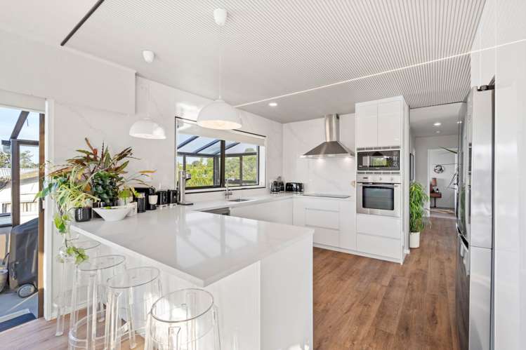 3 Elgin Place Red Beach_8