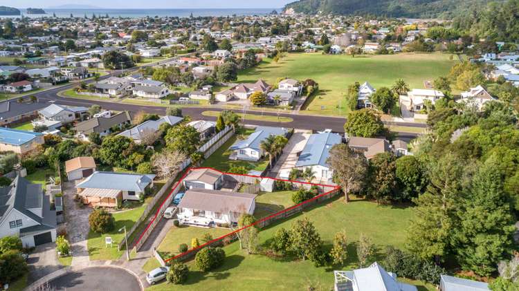 109 Waverley Place Whangamata_19