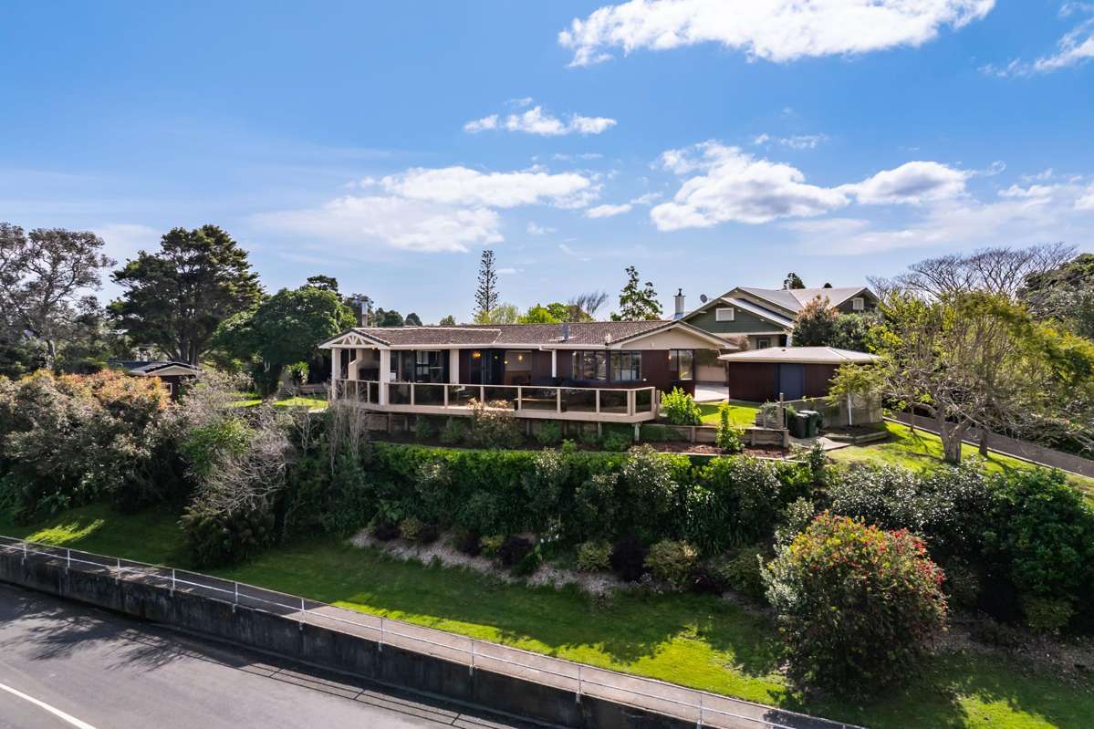 54 Awakino Road_0