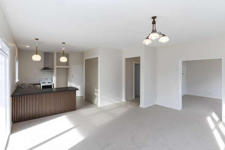 251 Breezes Road Aranui_7