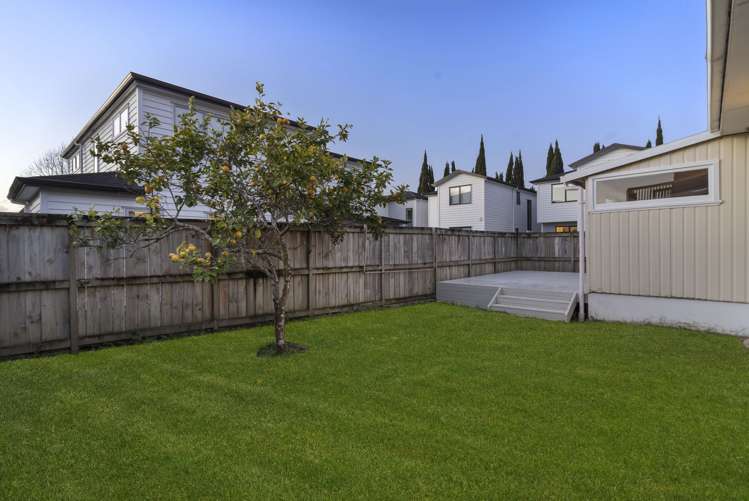 62 Buscomb Avenue Henderson_12