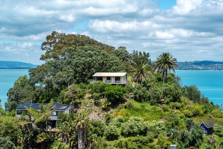 6 Pohutukawa Avenue Omiha_12