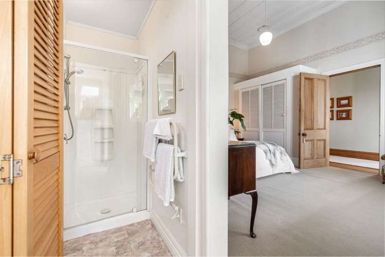 125 Vauxhall Road Narrow Neck_12