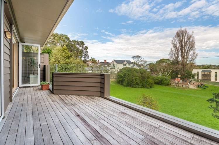 3/20 Wallace Street Herne Bay_8