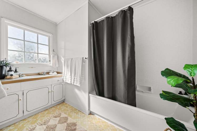 18A Cooper Street Lansdowne_12