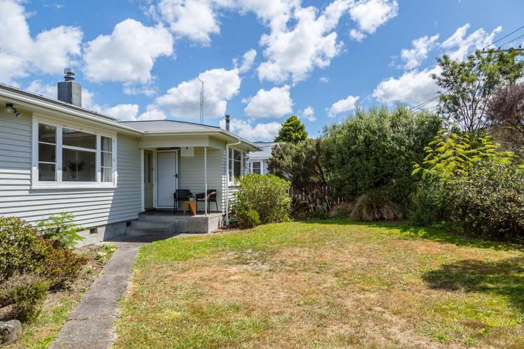 20 William Benton Street Featherston_17