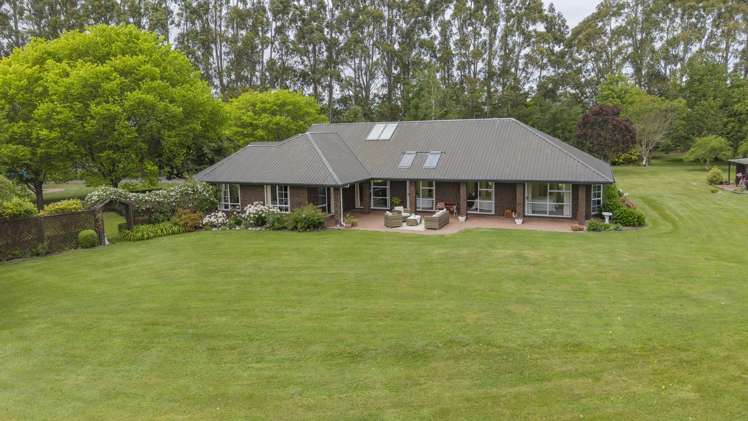 309 School Road West Eyreton_36