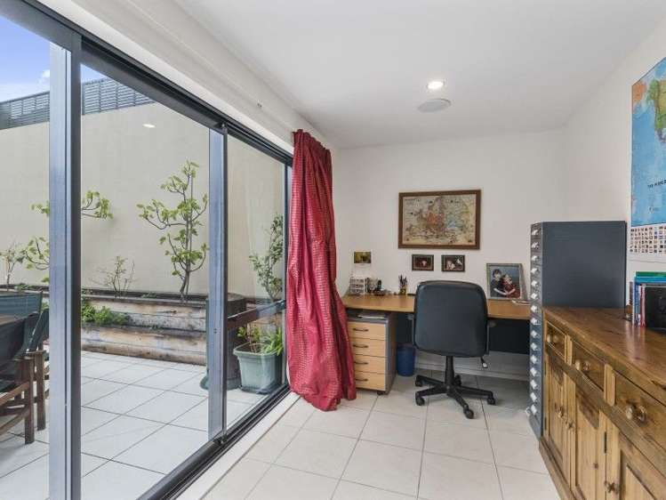 6 Otamuhua Lane Diamond Harbour_14