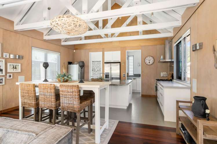 121 Motu Hei Pauanui_8