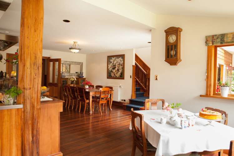 9 Stafford Road Hokitika_5