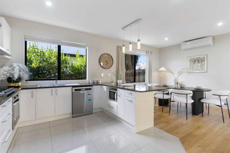 24A Seaside Avenue Waterview_6