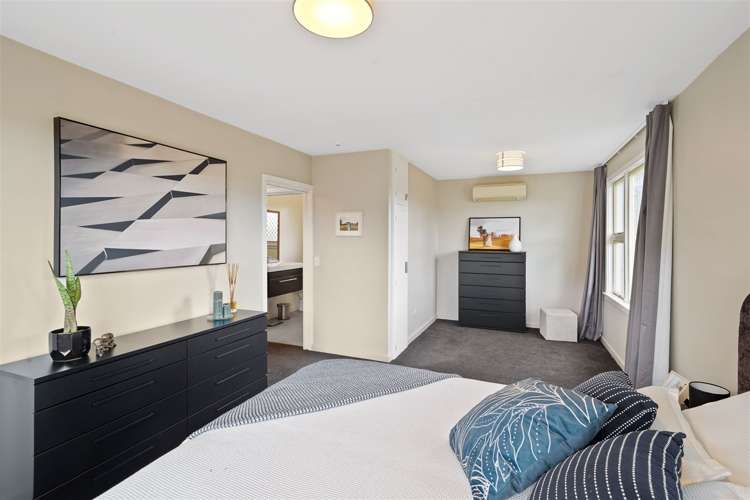 22 Cullahill Street Harewood_9