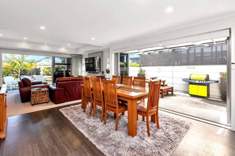 2 Paradise Point Place One Tree Point_8