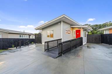 40 Lawrence Crescent_2
