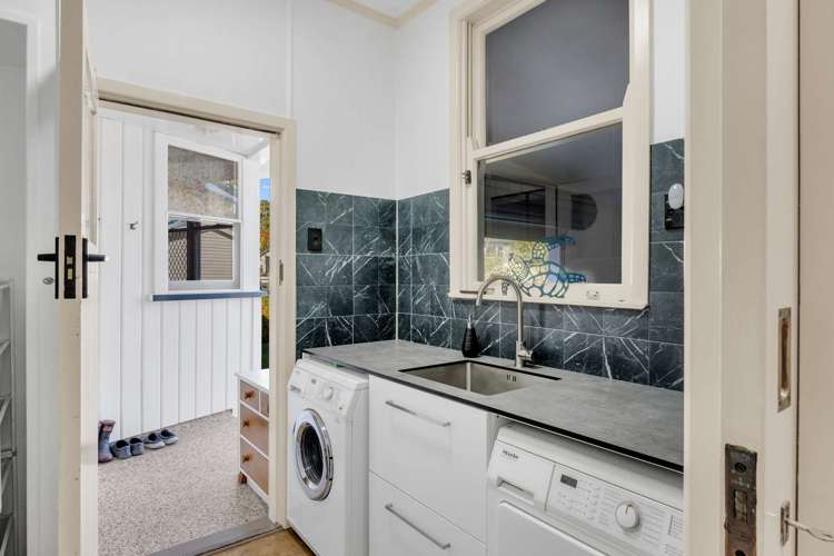 27 Marian Drive Inner Kaiti_13