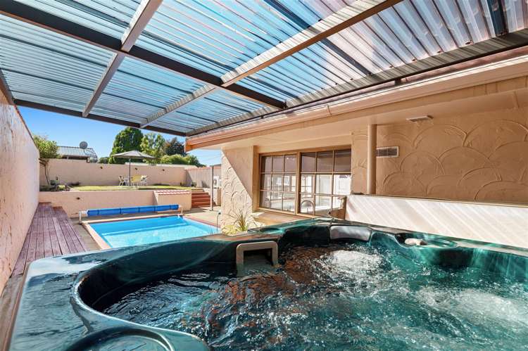 2 Goodwin Avenue Springfield_11