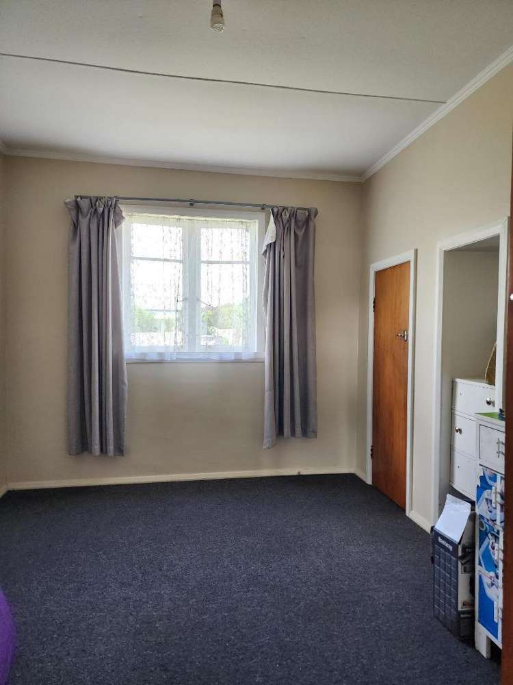 2 Mahuru Lane Okato_13