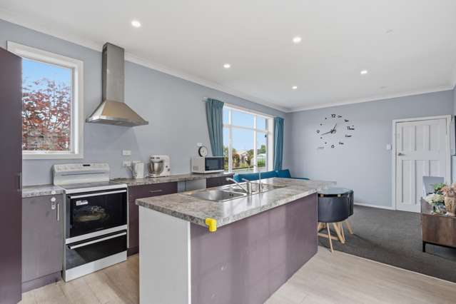256 Pomona Street Strathern_2