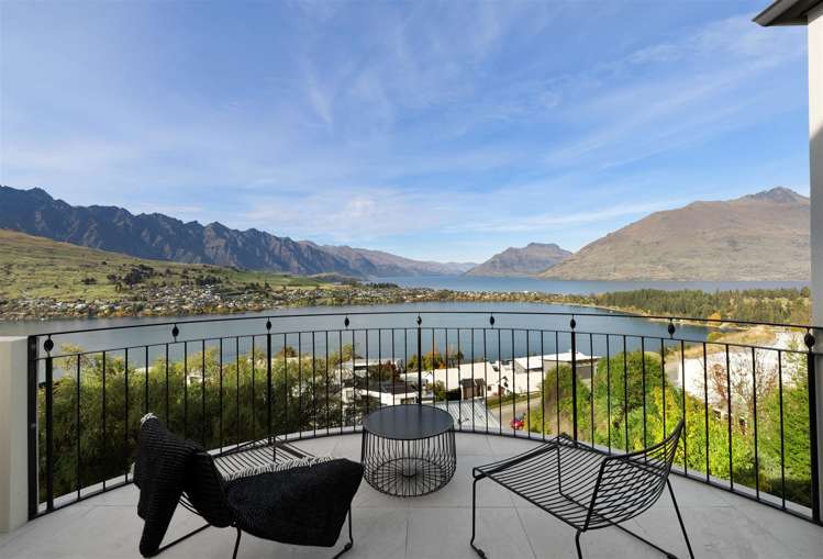 94 Hensman Road Queenstown_5