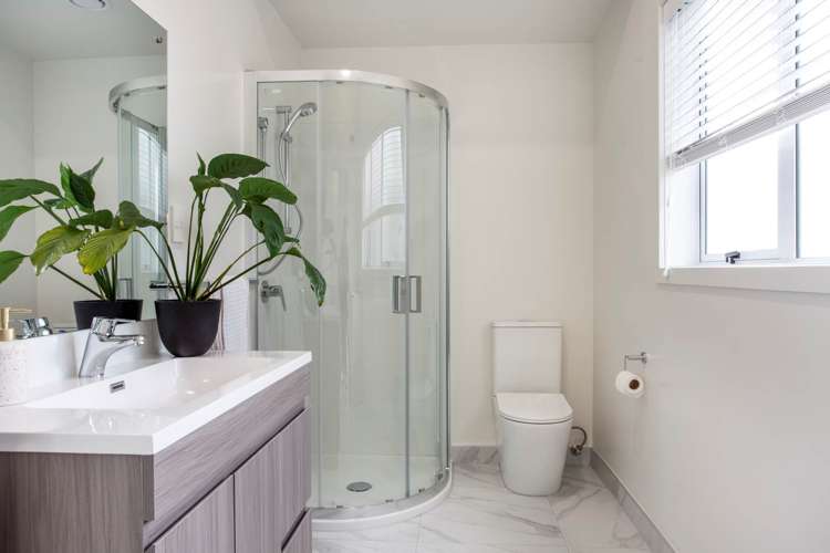 43 Wairau Avenue Avondale_16