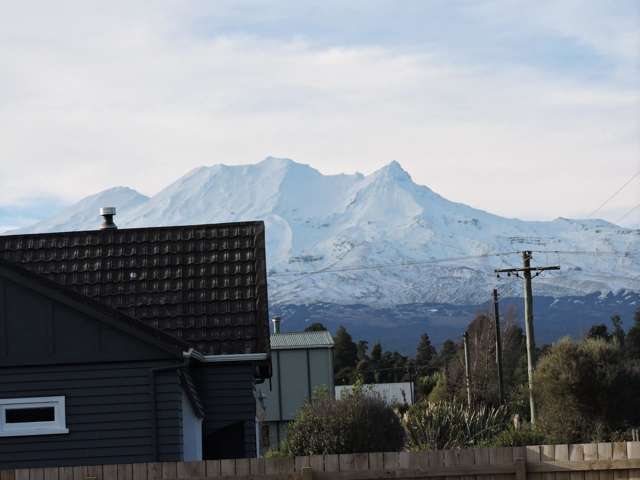 22c Marino Street Ohakune_2