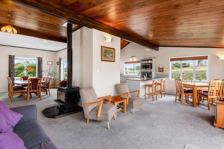 360 Fitzgerald Road Drury_9