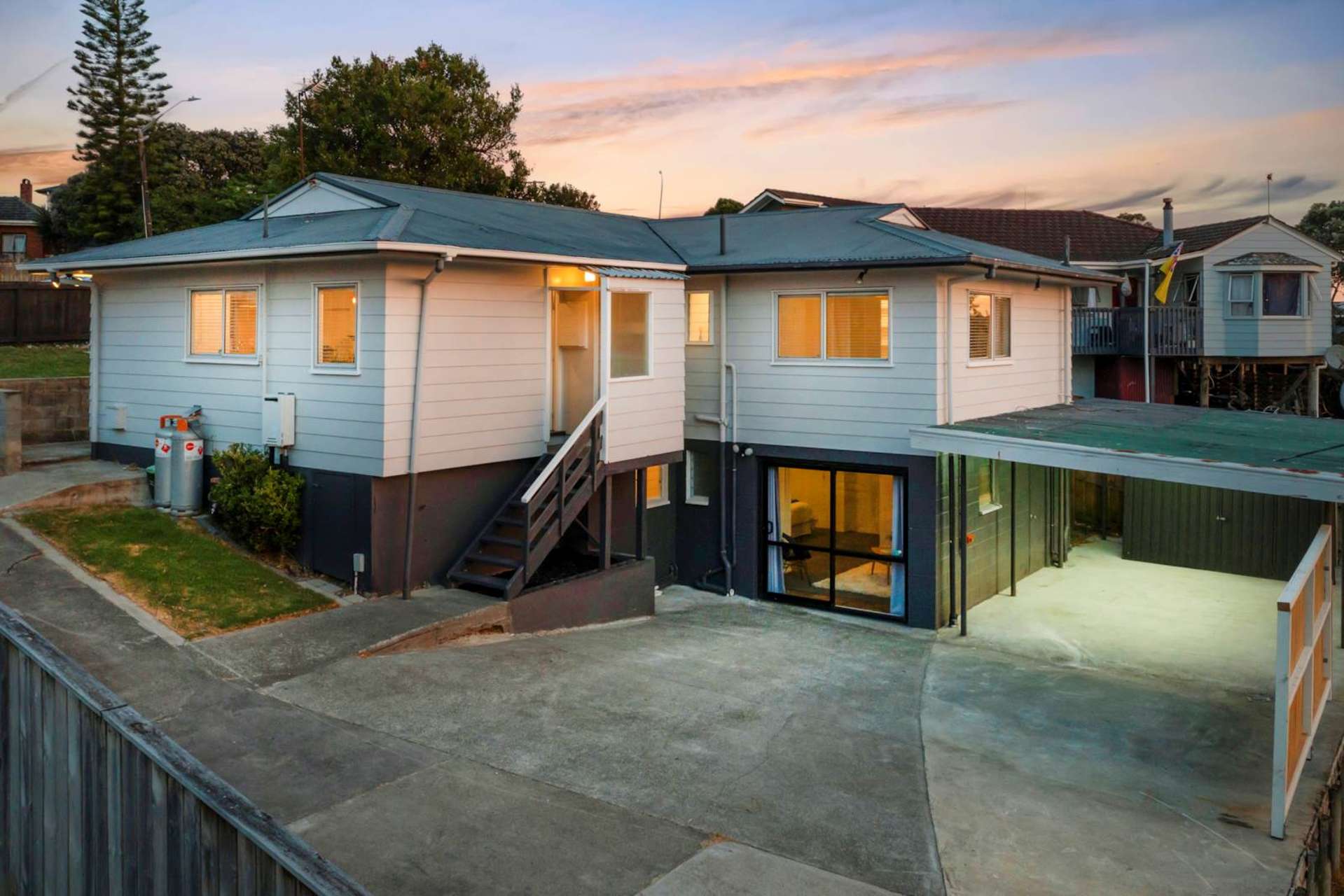 52 Peverill Crescent Papatoetoe_0