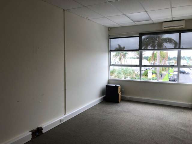 2/8 Laidlaw Way Botany South_4