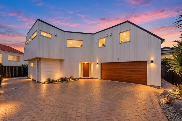 2/194 Bucklands Beach Road_1