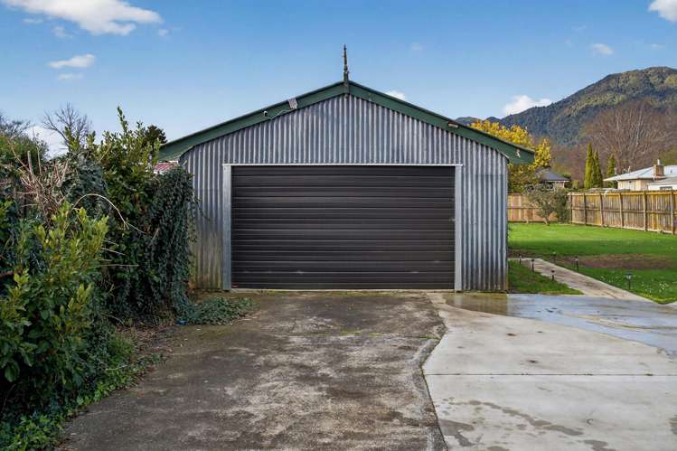 2 Clarke Avenue Te Aroha_13